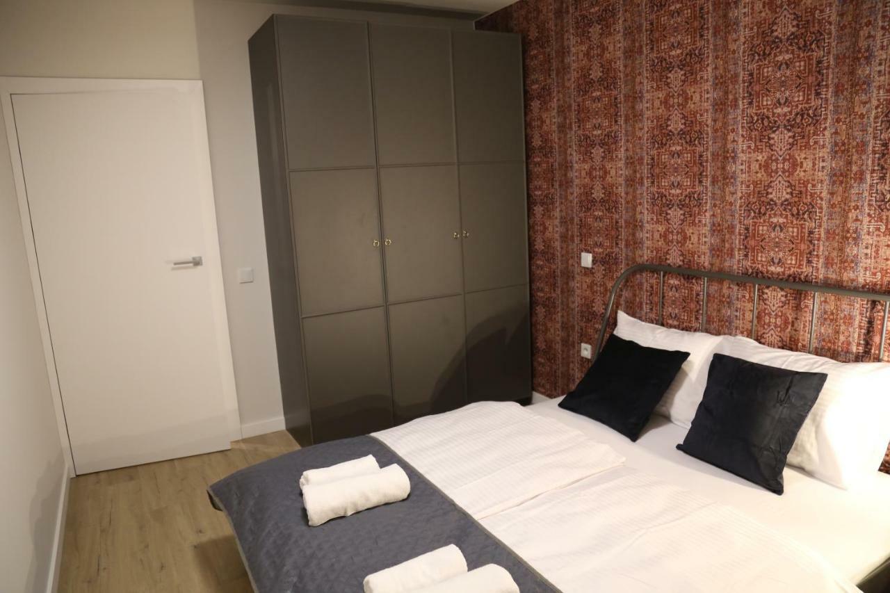 Concept Red Apartment Krakow Bagian luar foto